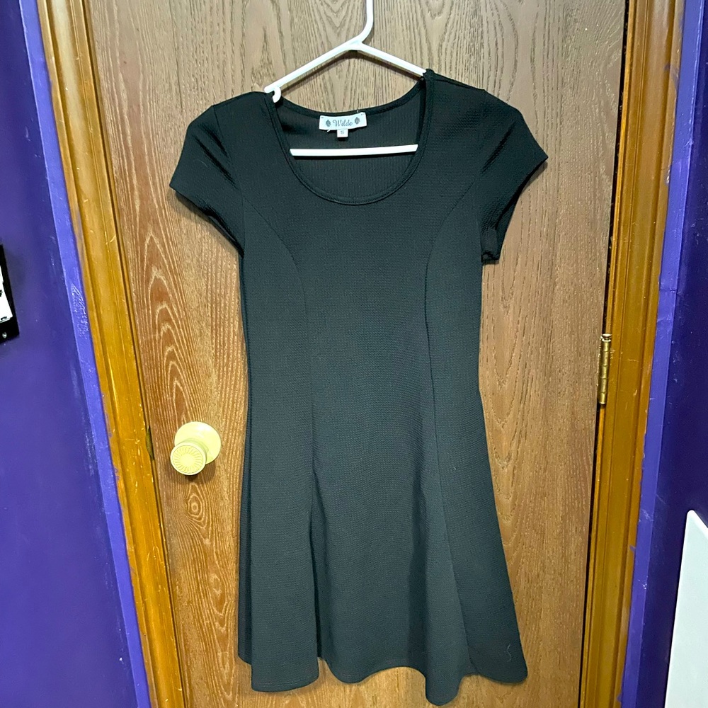 Cute little black dress size small